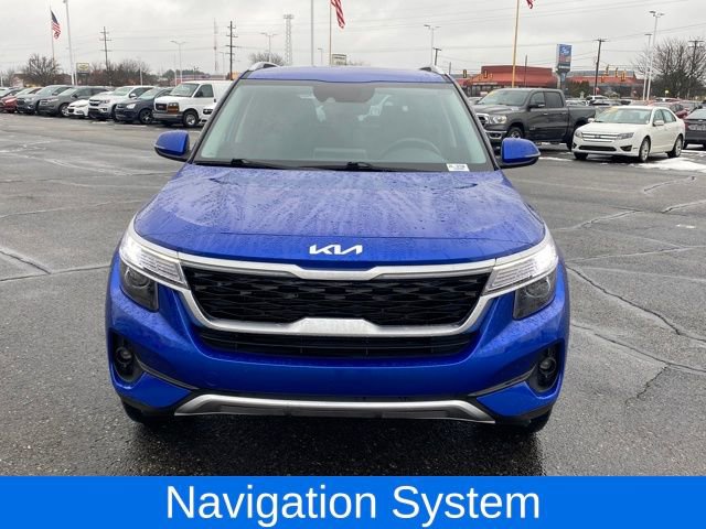 Used 2023 Kia Seltos S w/ Navigation Package video 2