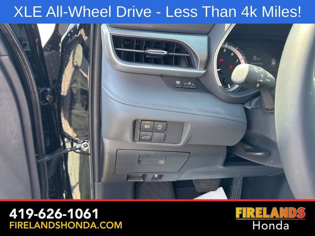 Used 2026 Toyota Highlander XLE AWD/4WD image 15