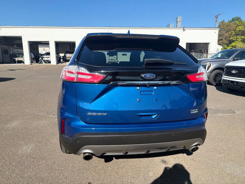 Used 2020 Ford Edge SEL w/ Convenience Package FWD image 5