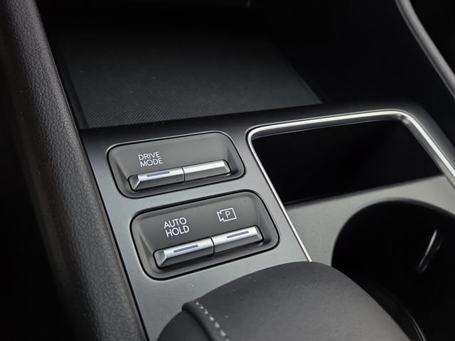 Certified 2025 Hyundai Sonata SEL AWD/4WD image 16