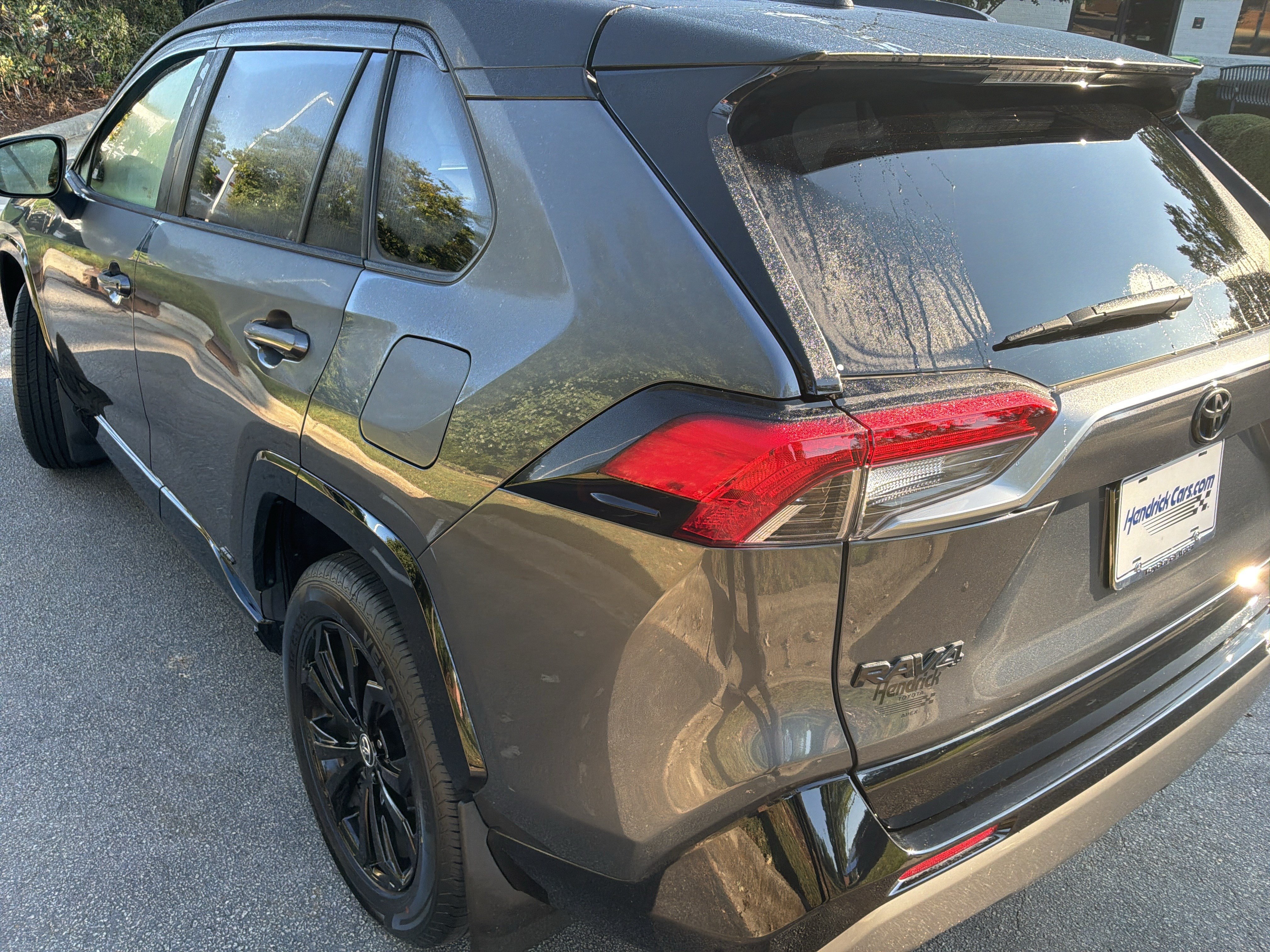 Used 2024 Toyota RAV4 XSE AWD/4WD image 8