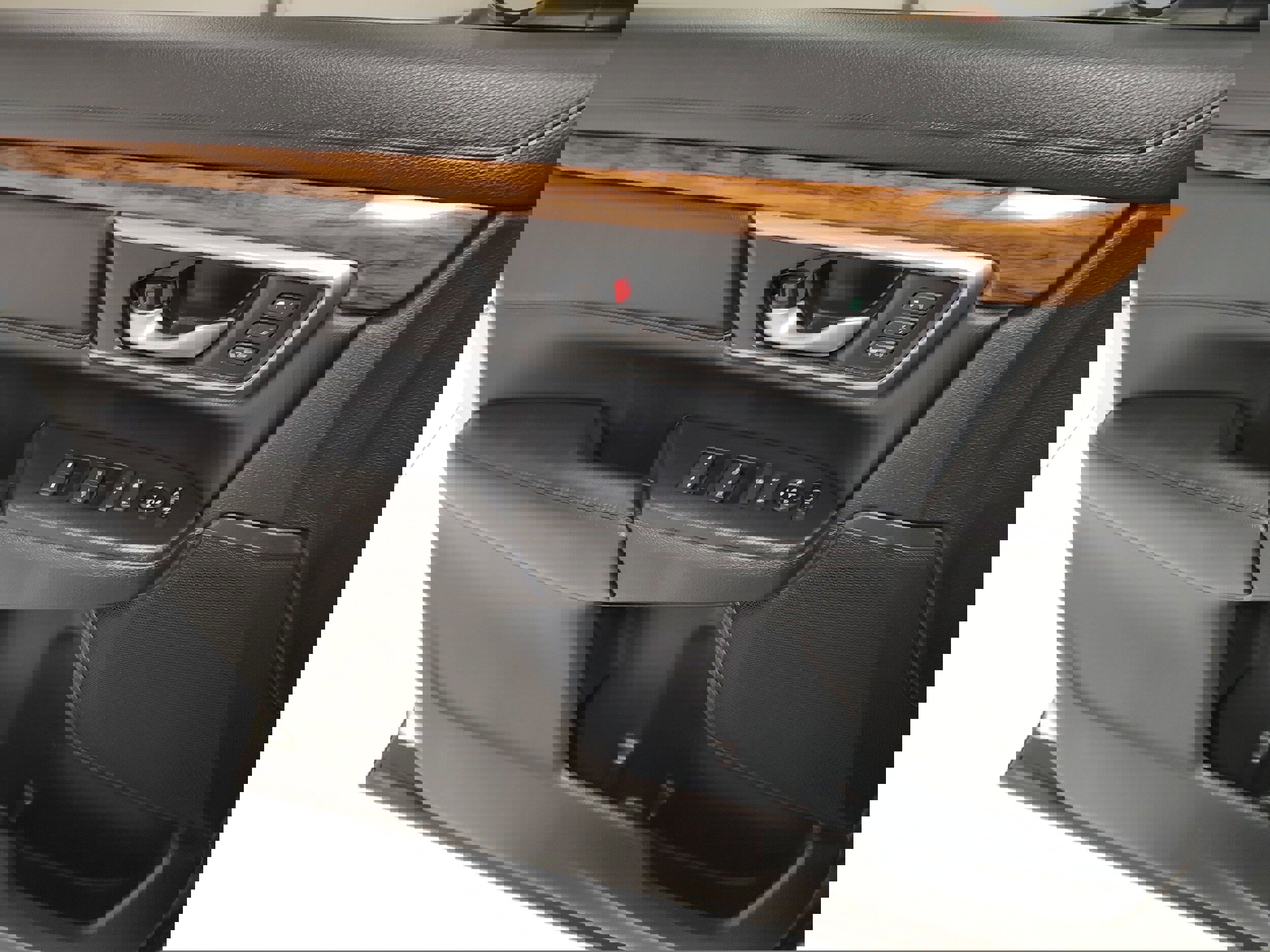 Used 2021 Honda CR-V Touring image 8