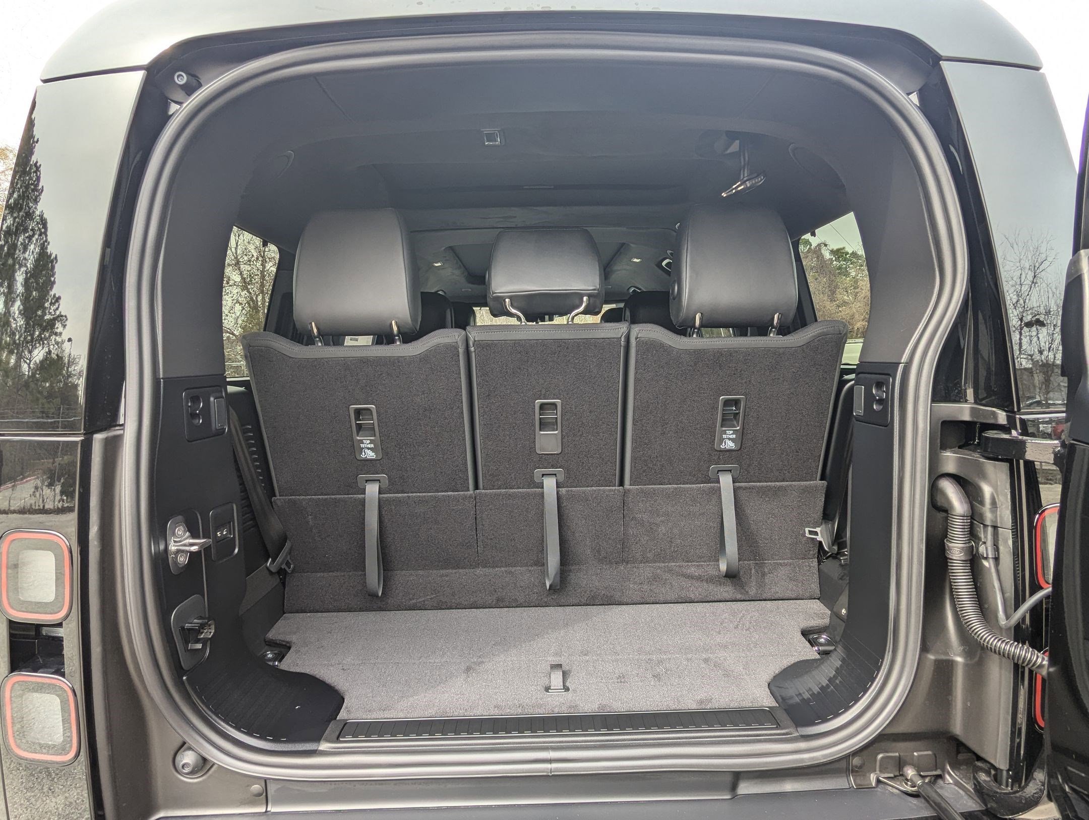 New 2026 Land Rover Defender 130 X image 34