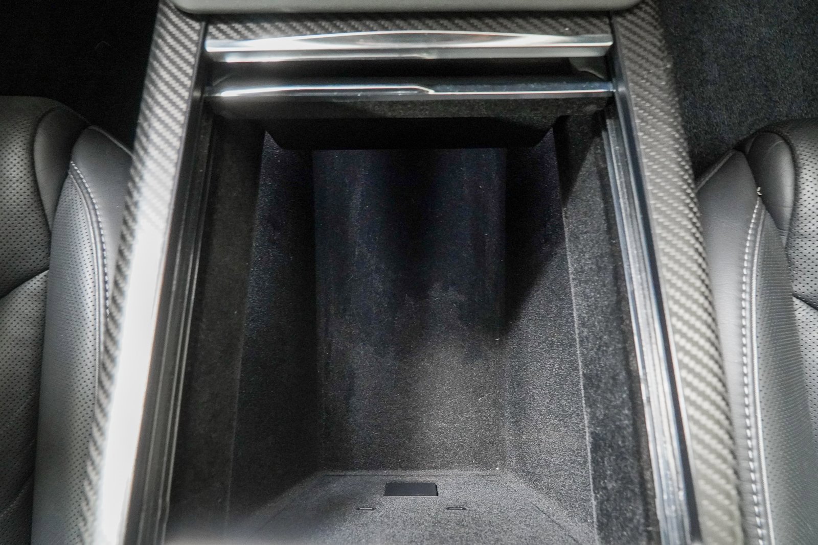 Used 2021 Tesla Model S Plaid image 32