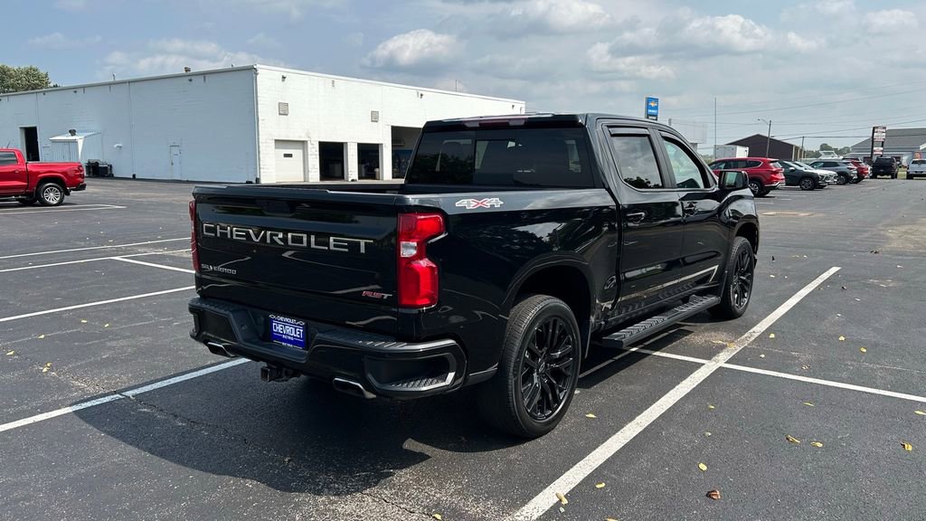 Used 2022 Chevrolet Silverado 1500 RST w/ Convenience Package II image 7