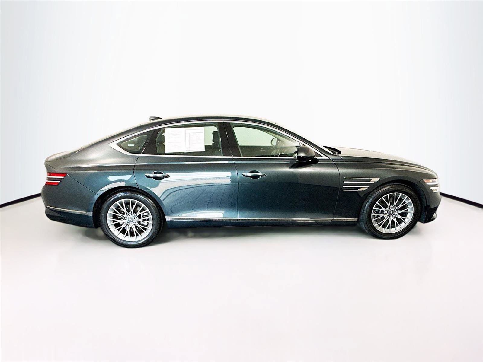 Used 2023 Genesis G80 2.5T image 32