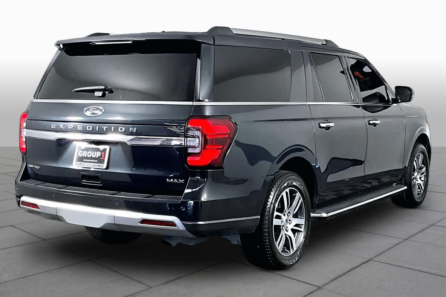 Used 2023 Ford Expedition Max Limited RWD image 12