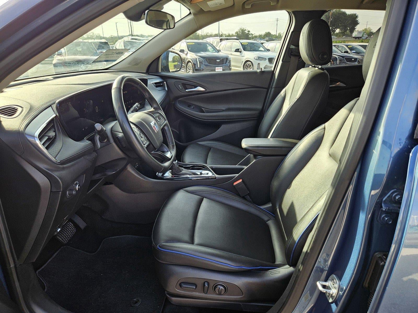 Used 2025 Buick Encore GX Sport Touring w/ Comfort Package FWD image 16