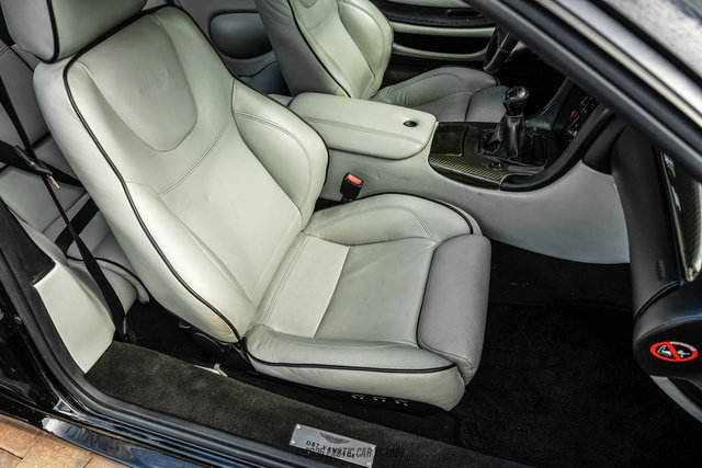 Used 2000 Aston Martin DB7 Vantage RWD image 30