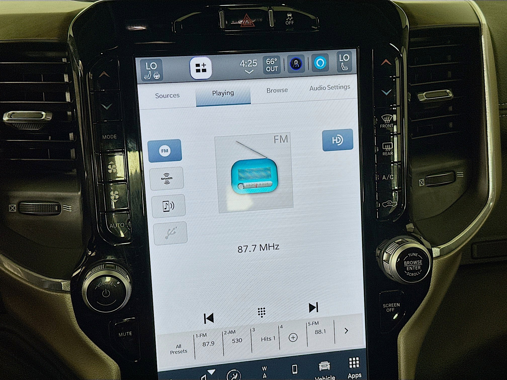 Used 2024 RAM 2500 Laramie image 21