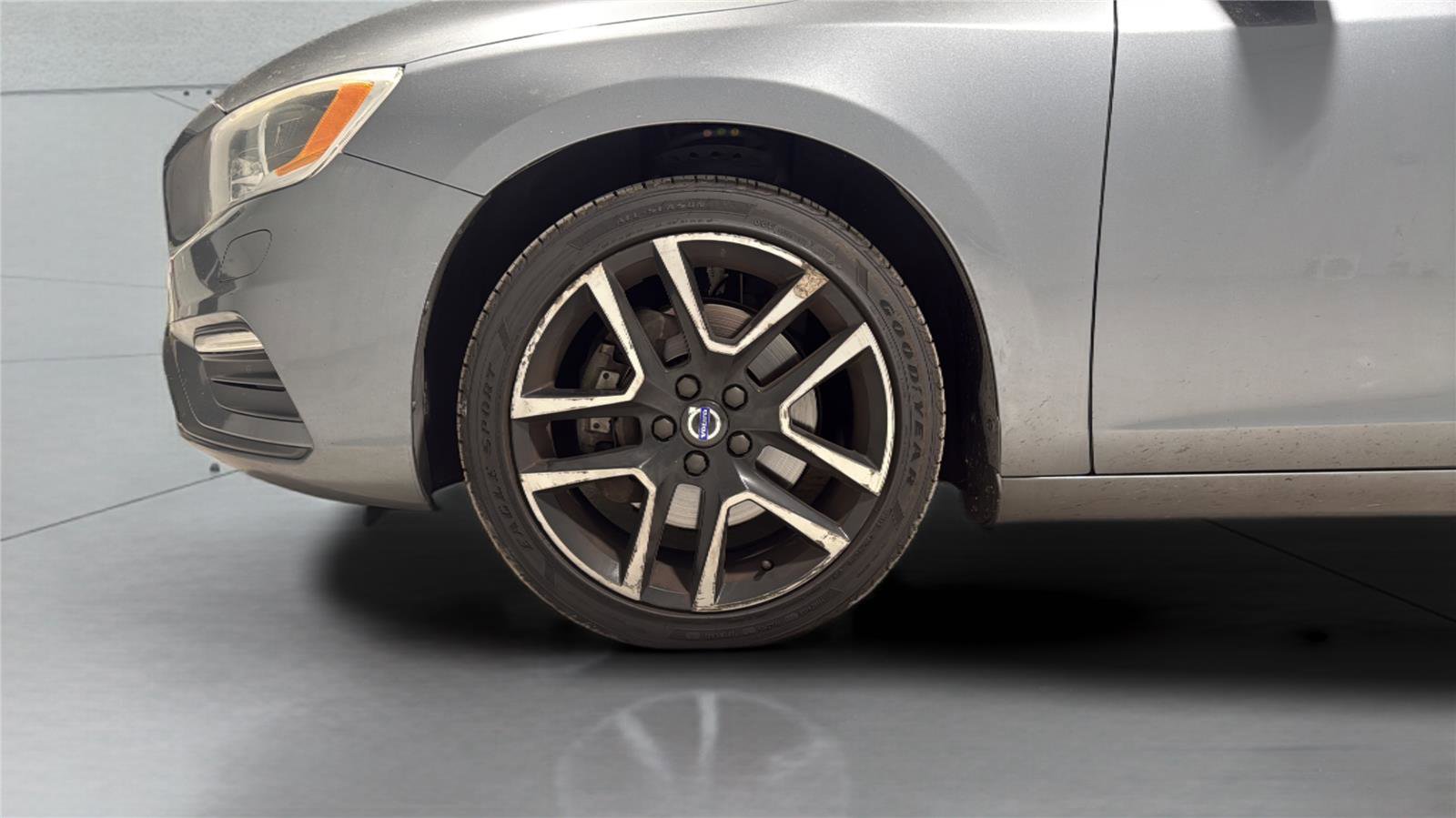 Used 2017 Volvo S60 T5 Dynamic w/ Protection Package image 25