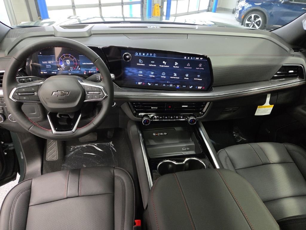 New 2026 Chevrolet Suburban RST image 11