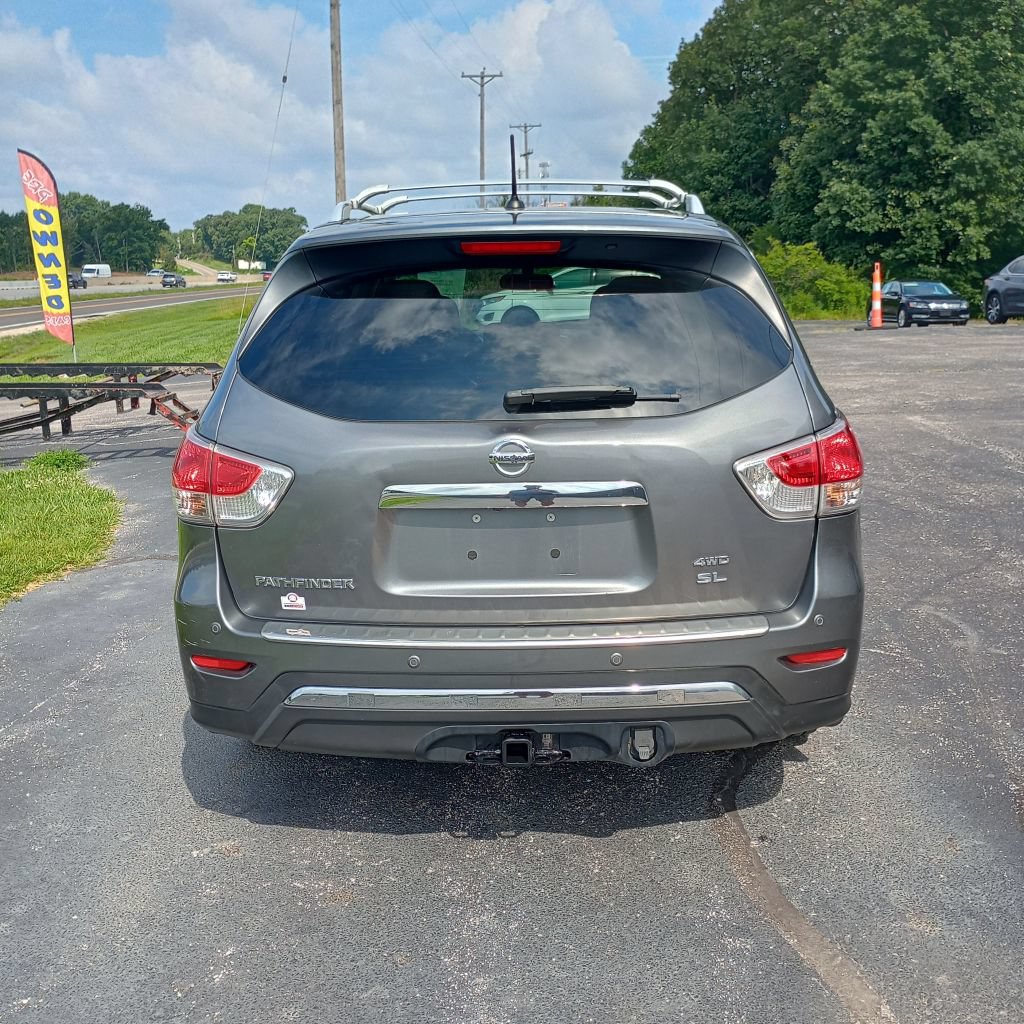 Used 2015 Nissan Pathfinder SL w/ SL Premium Package AWD/4WD image 4