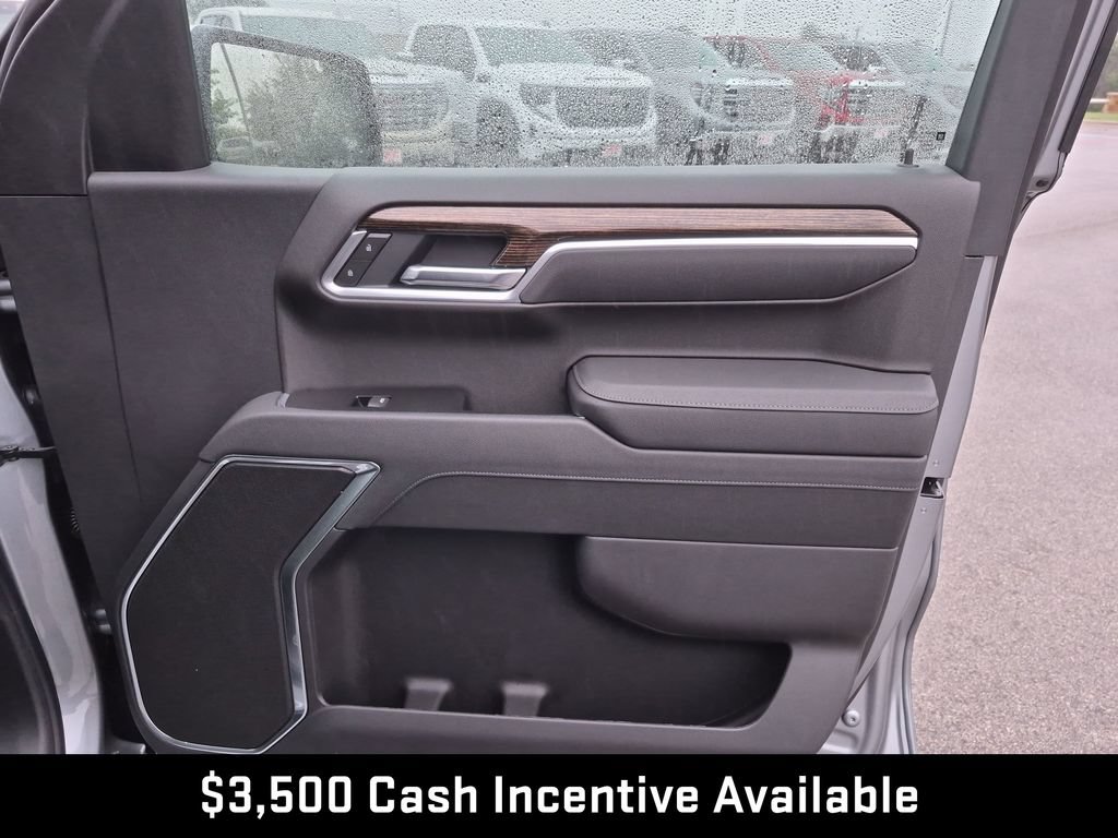 New 2026 GMC Sierra 1500 SLE w/ Preferred Package RWD image 41