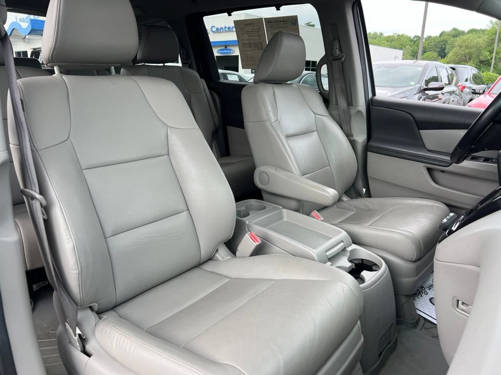Used 2016 Honda Odyssey EX-L image 28