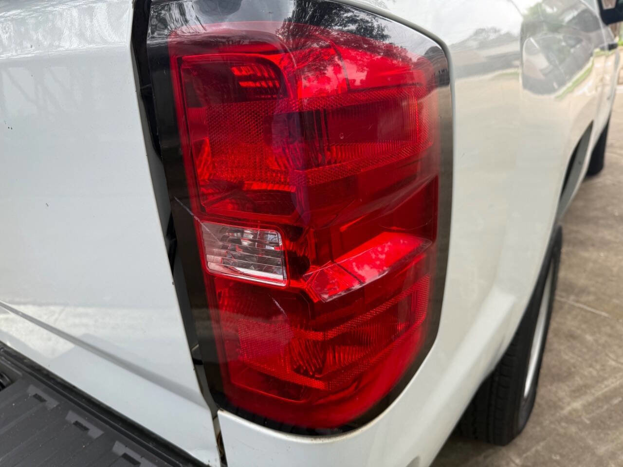 Used 2018 Chevrolet Silverado 1500 W/T RWD image 18