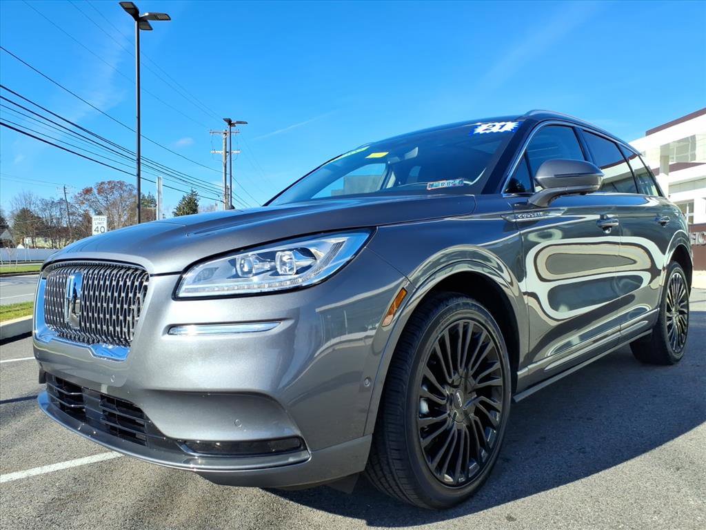 Certified 2021 Lincoln Corsair Reserve w/ Equipment Group 201A image 4