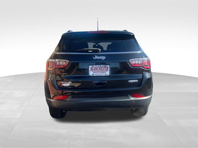 Used 2018 Jeep Compass Latitude w/ Cold Weather Group image 6