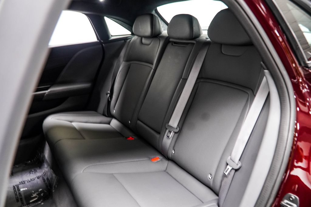 Used 2024 Lucid Air Pure RWD image 42