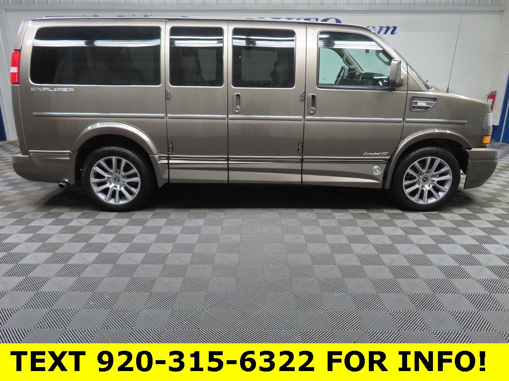 Used 2021 GMC Savana 2500 image 2