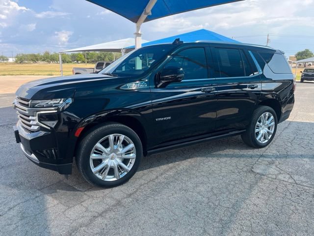 Used 2023 Chevrolet Tahoe High Country w/ Premium Package 2 AWD/4WD image 1