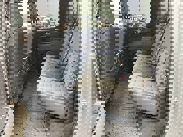 Used 2024 Chevrolet Silverado 1500 ZR2 w/ Technology Package AWD/4WD image 27