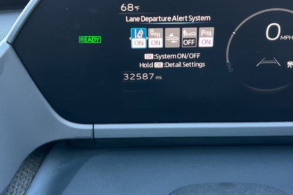 Certified 2023 Toyota bZ4X AWD image 24