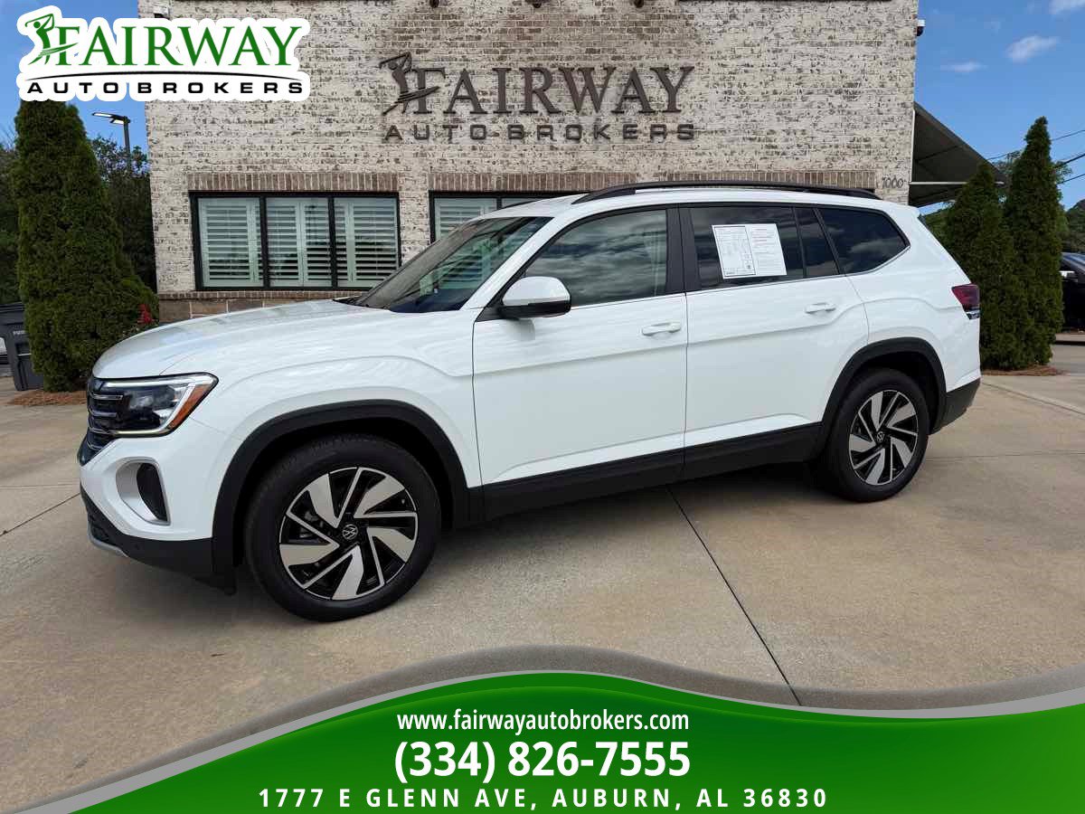 Used 2025 Volkswagen Atlas SE AWD/4WD image 37