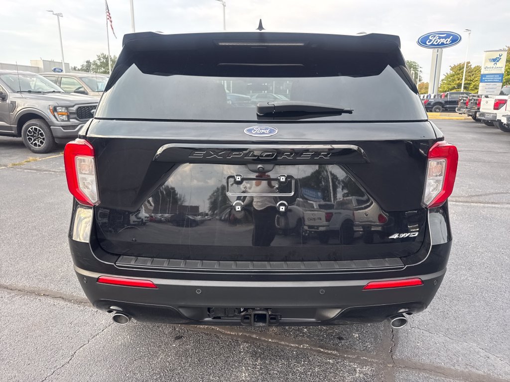 Used 2024 Ford Explorer ST-Line w/ Class IV Trailer Tow Package AWD/4WD image 8