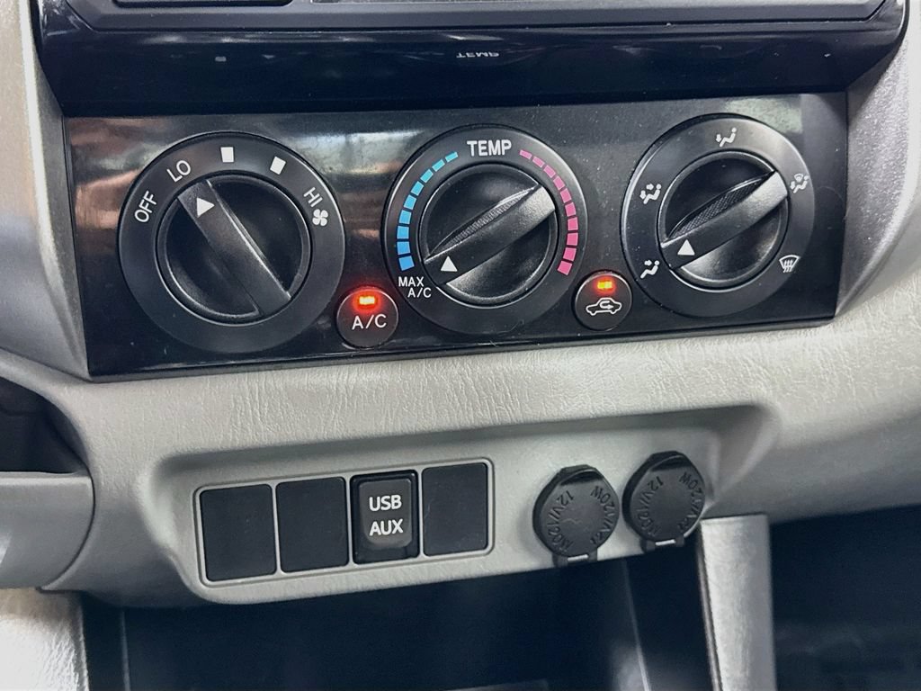 Used 2015 Toyota Tacoma 2WD Access Cab w/ SR5 Package image 14