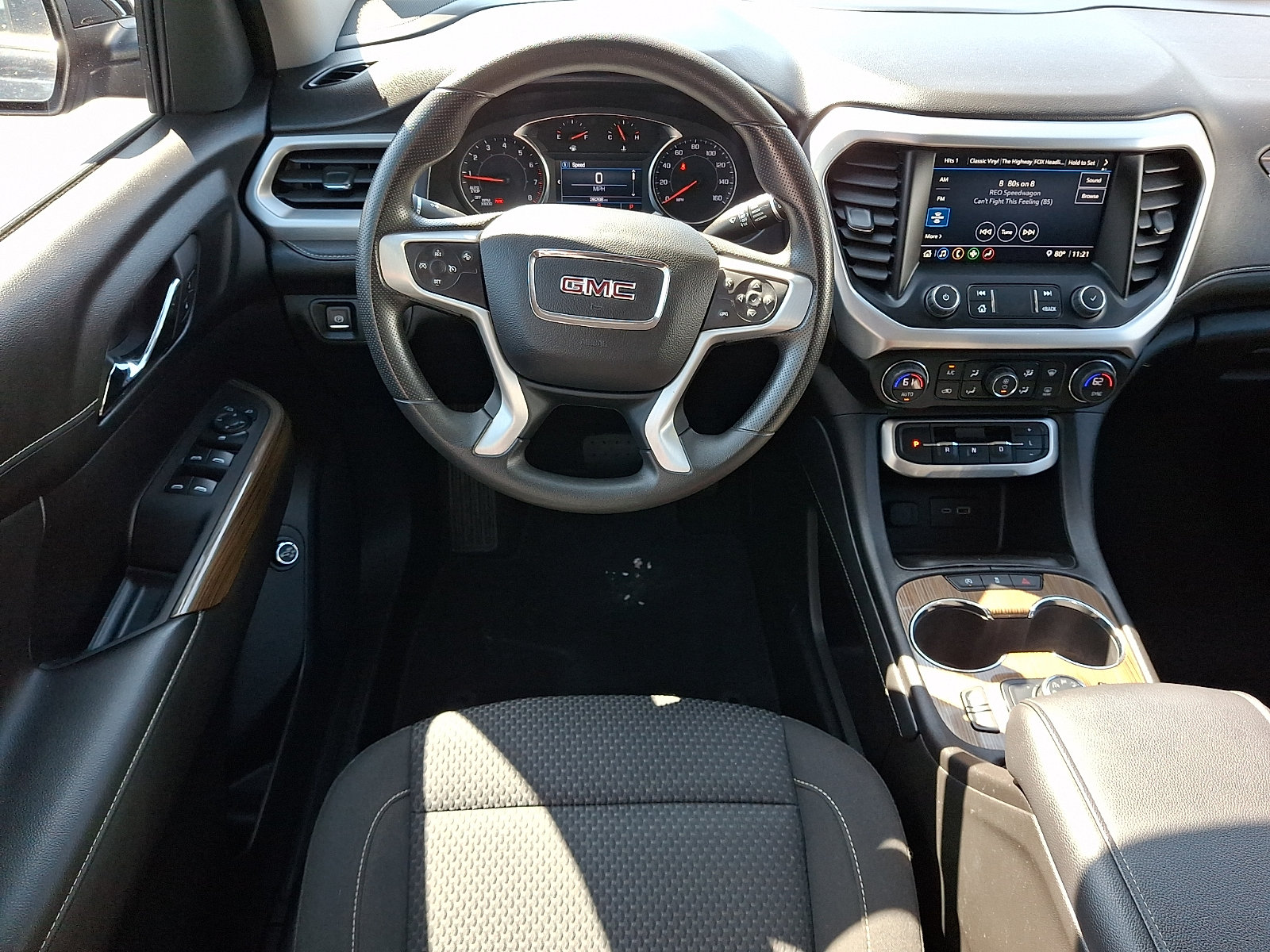 Certified 2023 GMC Acadia SLE w/ Driver Convenience Package AWD/4WD image 14