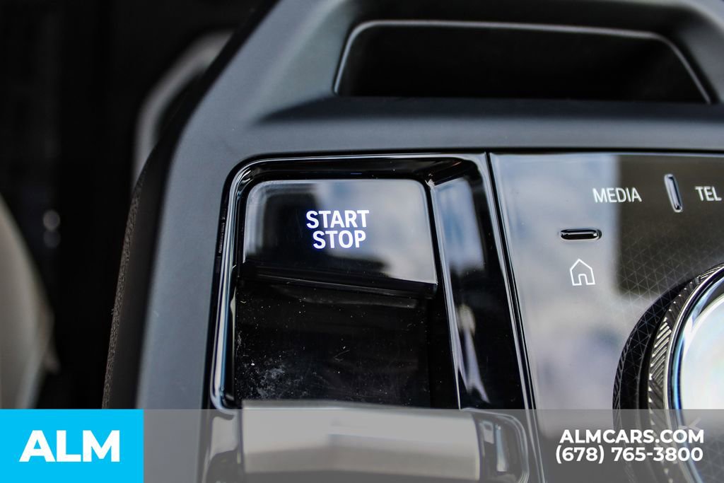 Used 2023 BMW iX xDrive50 w/ Convenience Package image 29