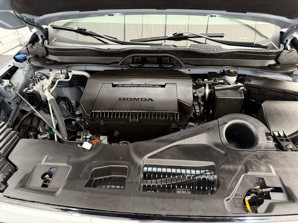 Used 2023 Honda Pilot Elite image 9
