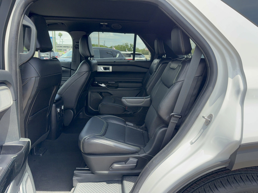 Certified 2023 Ford Explorer ST w/ Equipment Group 401A AWD/4WD image 10