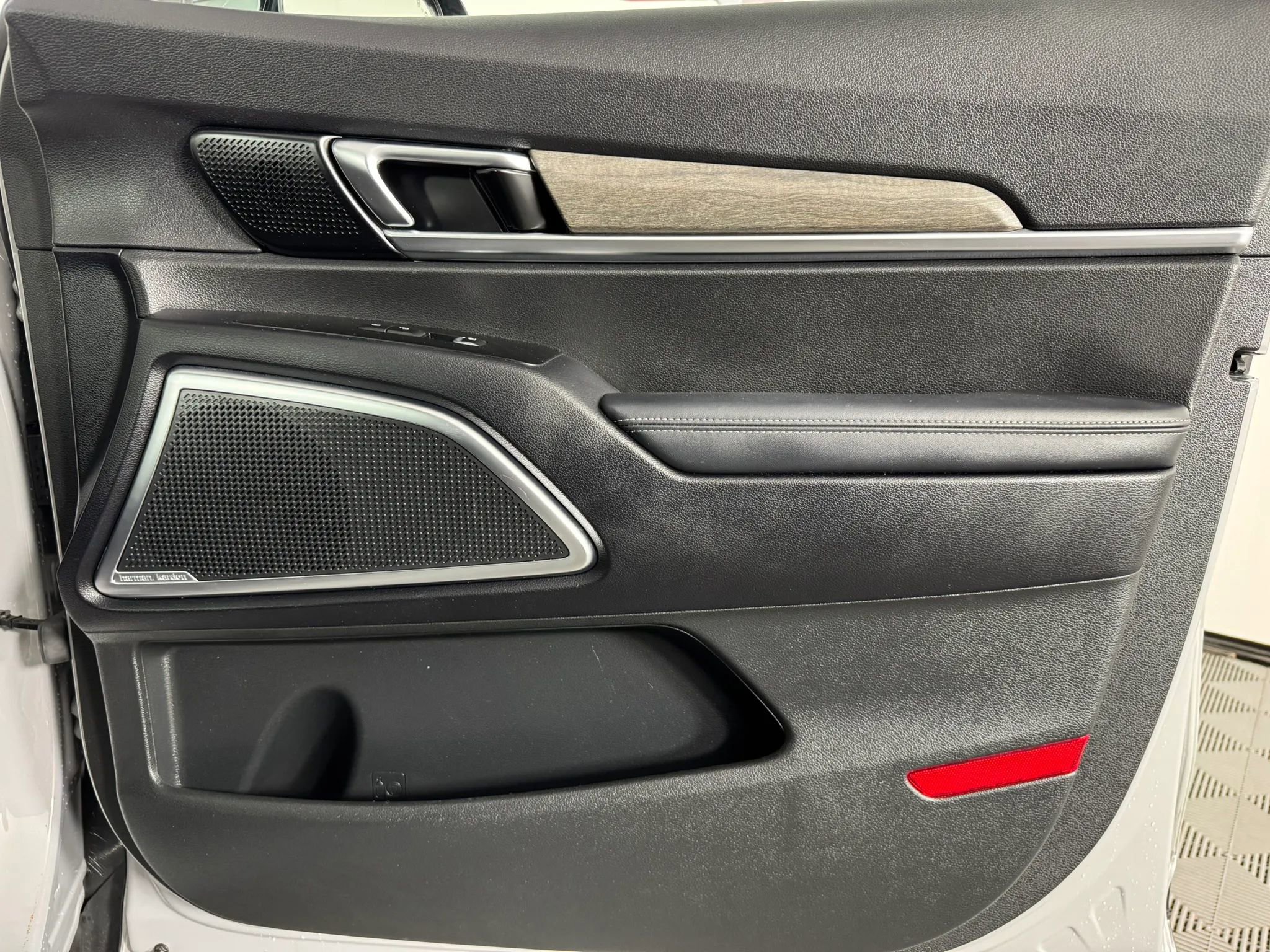 Used 2022 Kia Telluride SX w/ SX Prestige Package AWD/4WD image 50