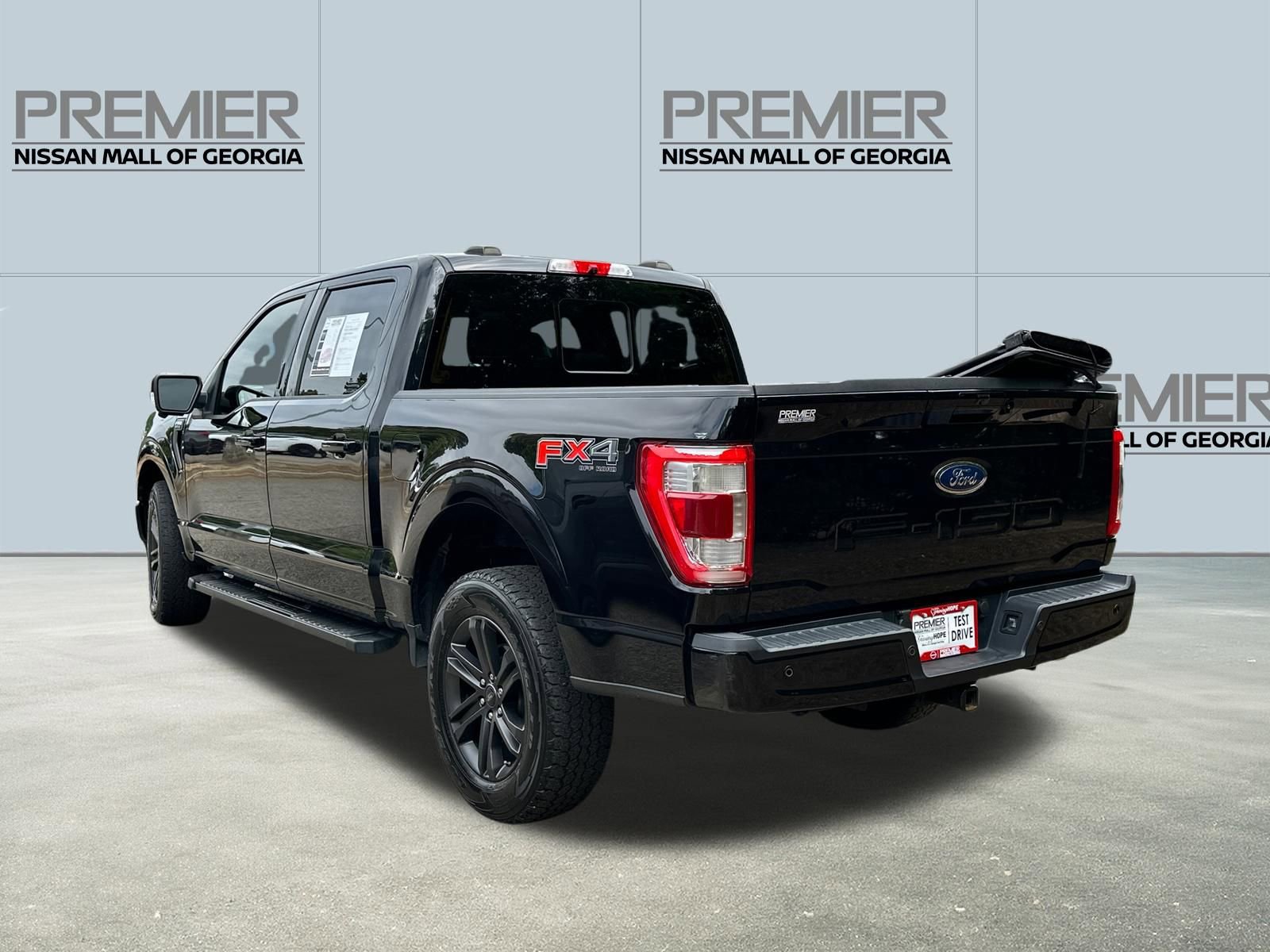 Used 2021 Ford F150 Lariat AWD/4WD image 6
