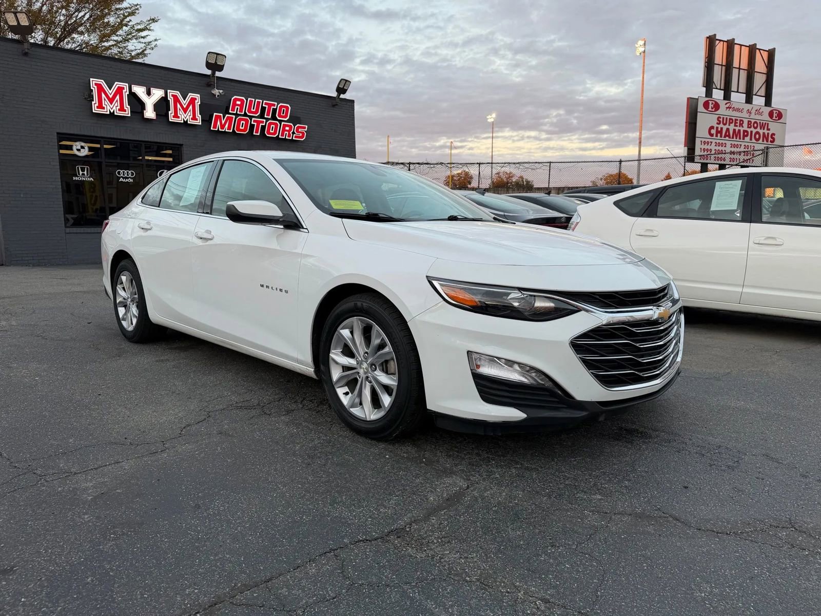 Used 2021 Chevrolet Malibu LT