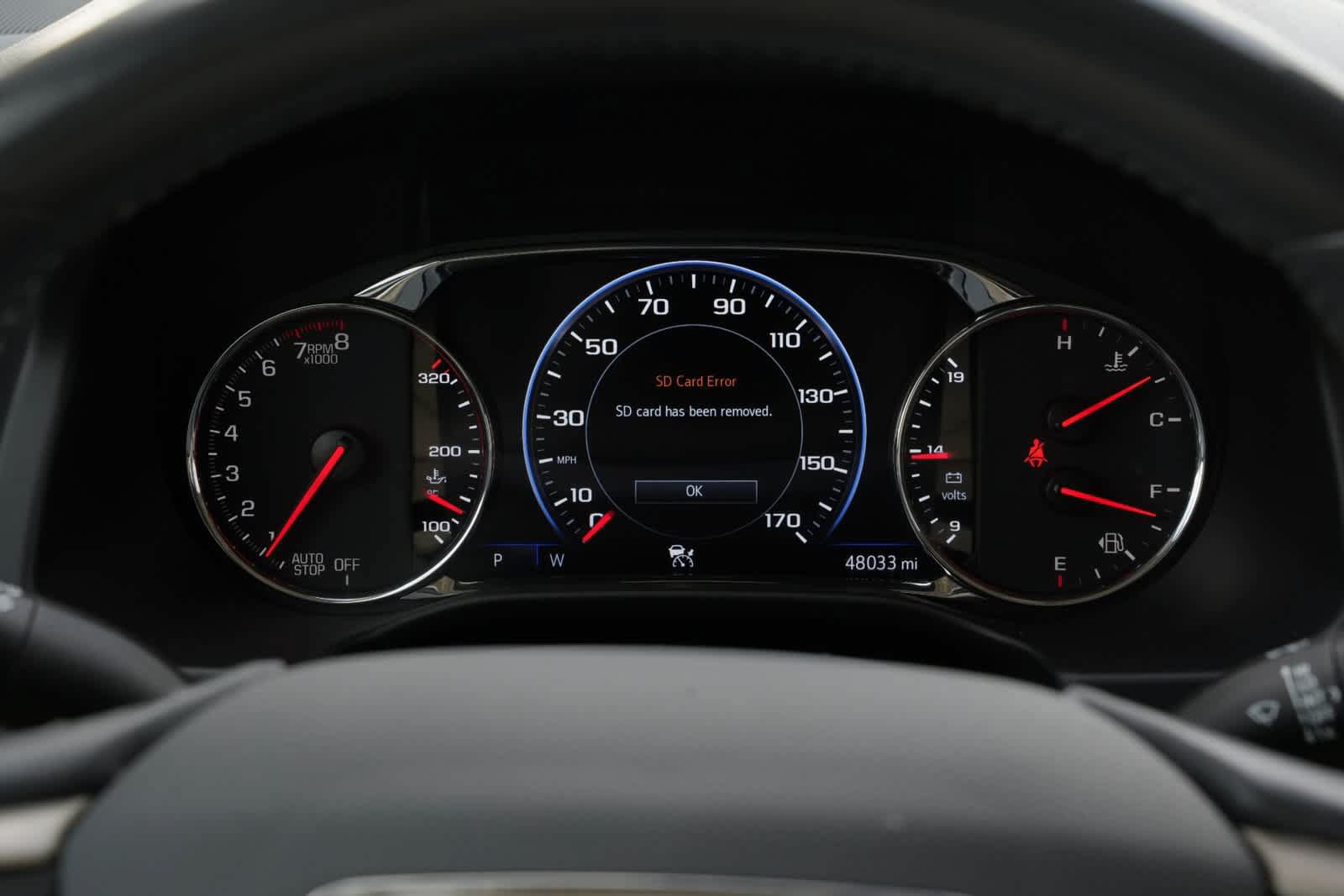 Used 2022 GMC Acadia Denali w/ Denali Ultimate Package FWD image 12