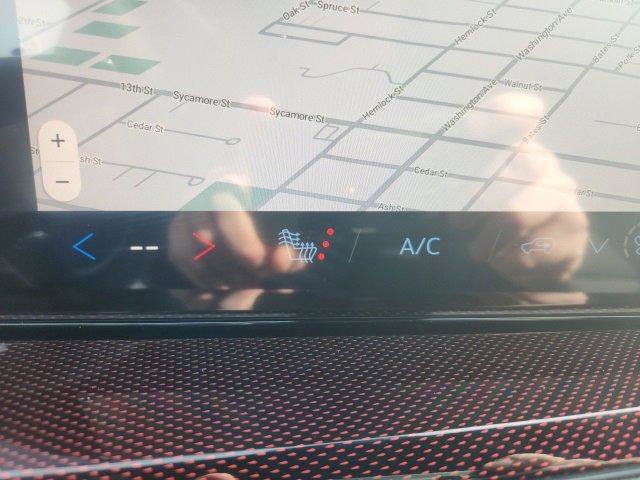 New 2026 Chevrolet Traverse Z71 w/ Enhanced Driving Package image 14