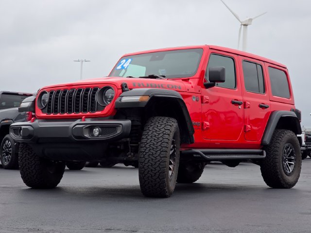 Used 2024 Jeep Wrangler Unlimited Rubicon w/ XTREMEE 35" Tire Package AWD/4WD image 12