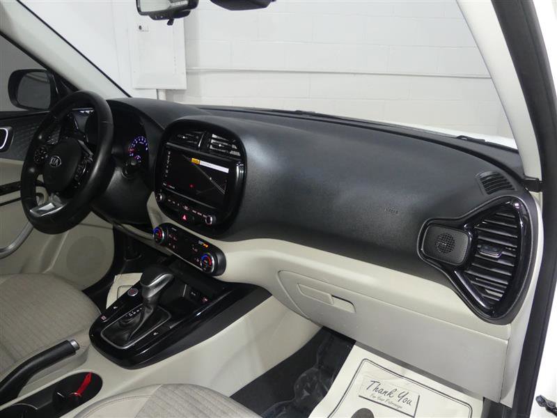 Used 2020 Kia Soul EX image 24