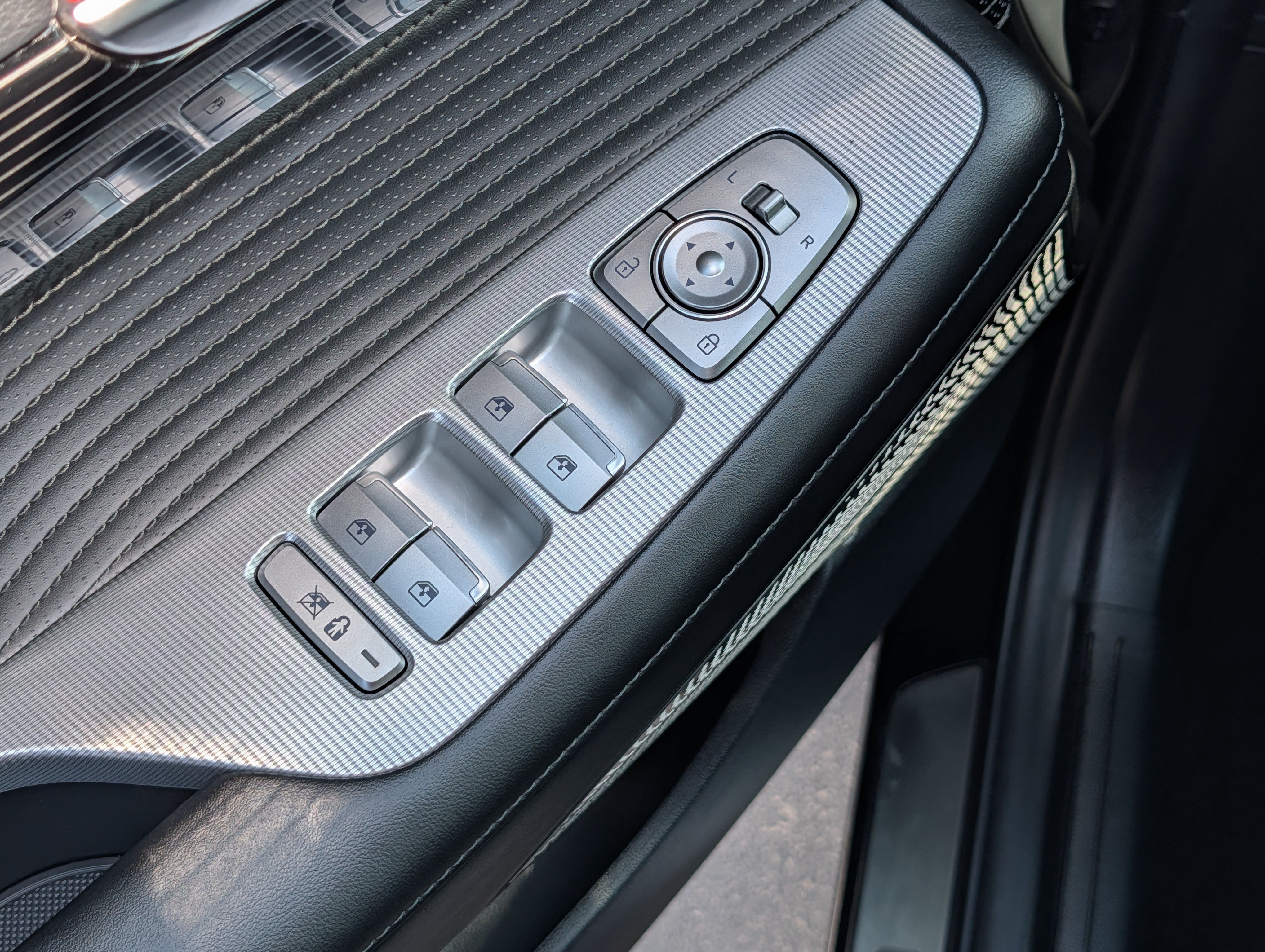 Used 2025 Hyundai Palisade Calligraphy AWD/4WD image 19