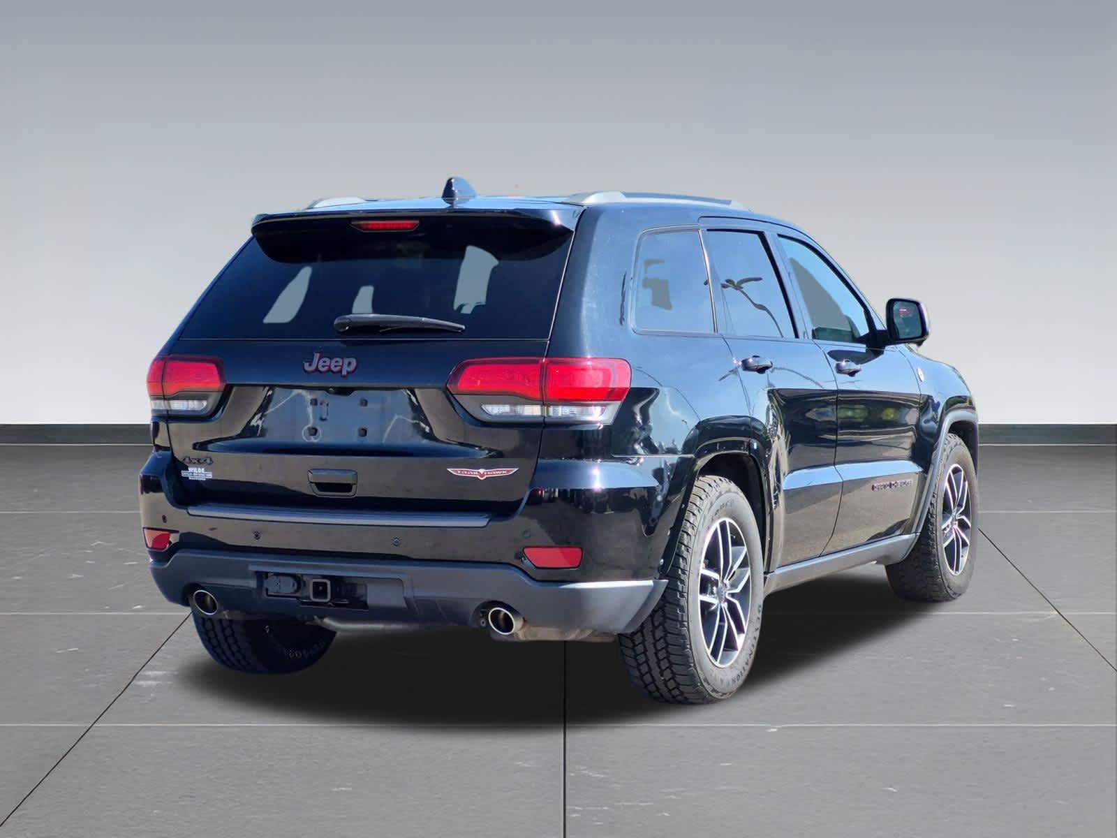 Used 2020 Jeep Grand Cherokee Trailhawk w/ Trailhawk Luxury Group AWD/4WD image 6