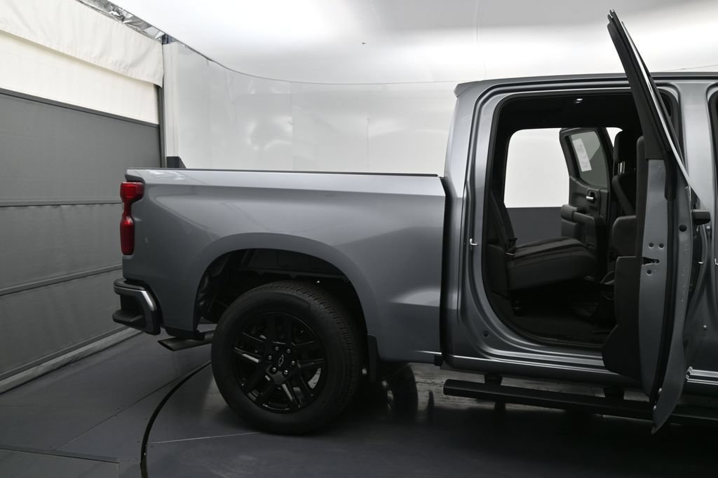 Certified 2025 Chevrolet Silverado 1500 Custom RWD image 10