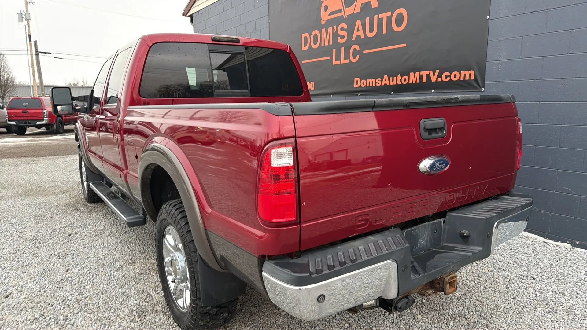 Used 2016 Ford F250 Lariat w/ Lariat Ultimate Package image 3