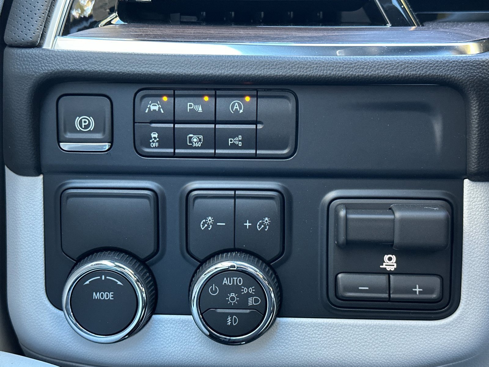 New 2026 Chevrolet Tahoe Premier image 33