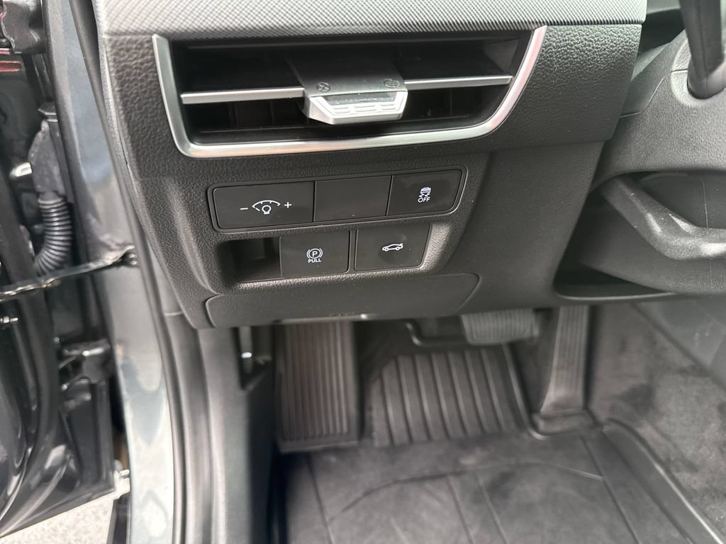 Certified 2025 Hyundai Sonata SEL FWD image 15