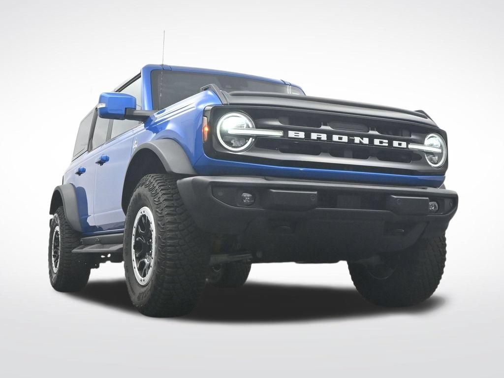 Used 2024 Ford Bronco Outer Banks w/ Sasquatch Package AWD/4WD image 42