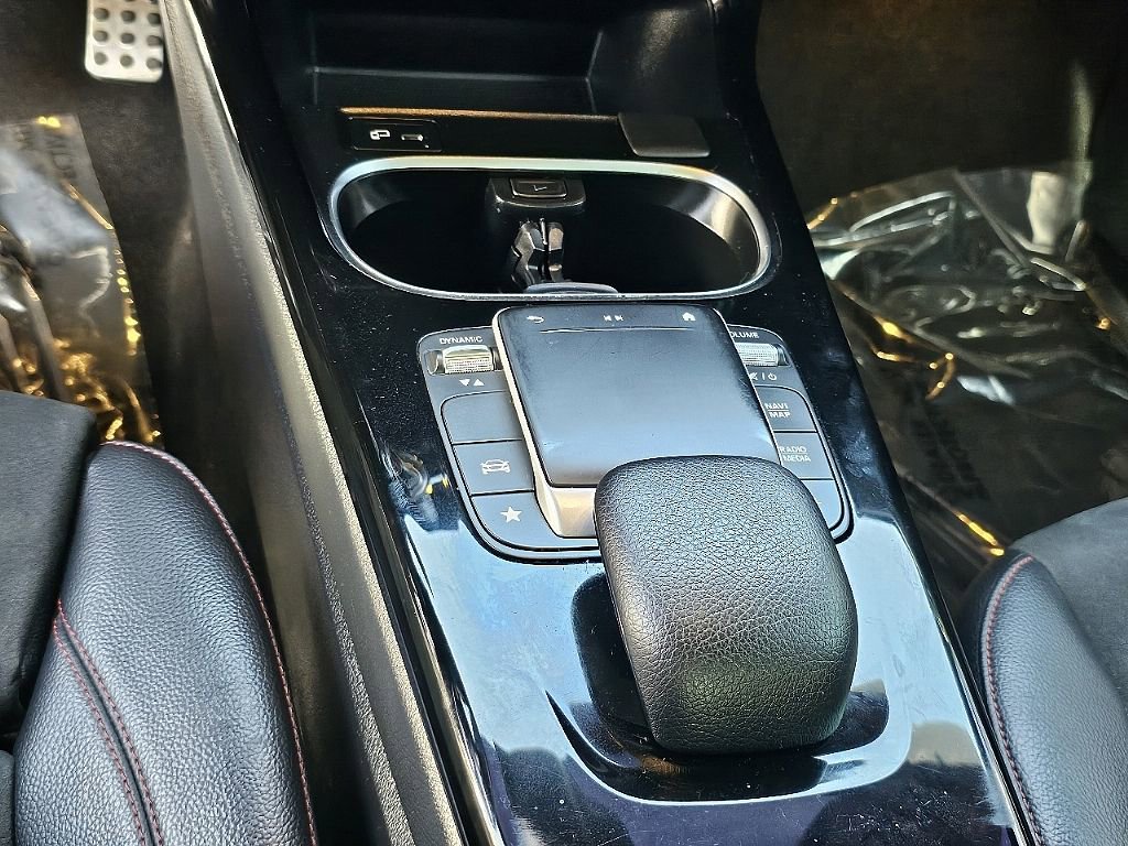 Used 2022 Mercedes-Benz CLA 250 image 28