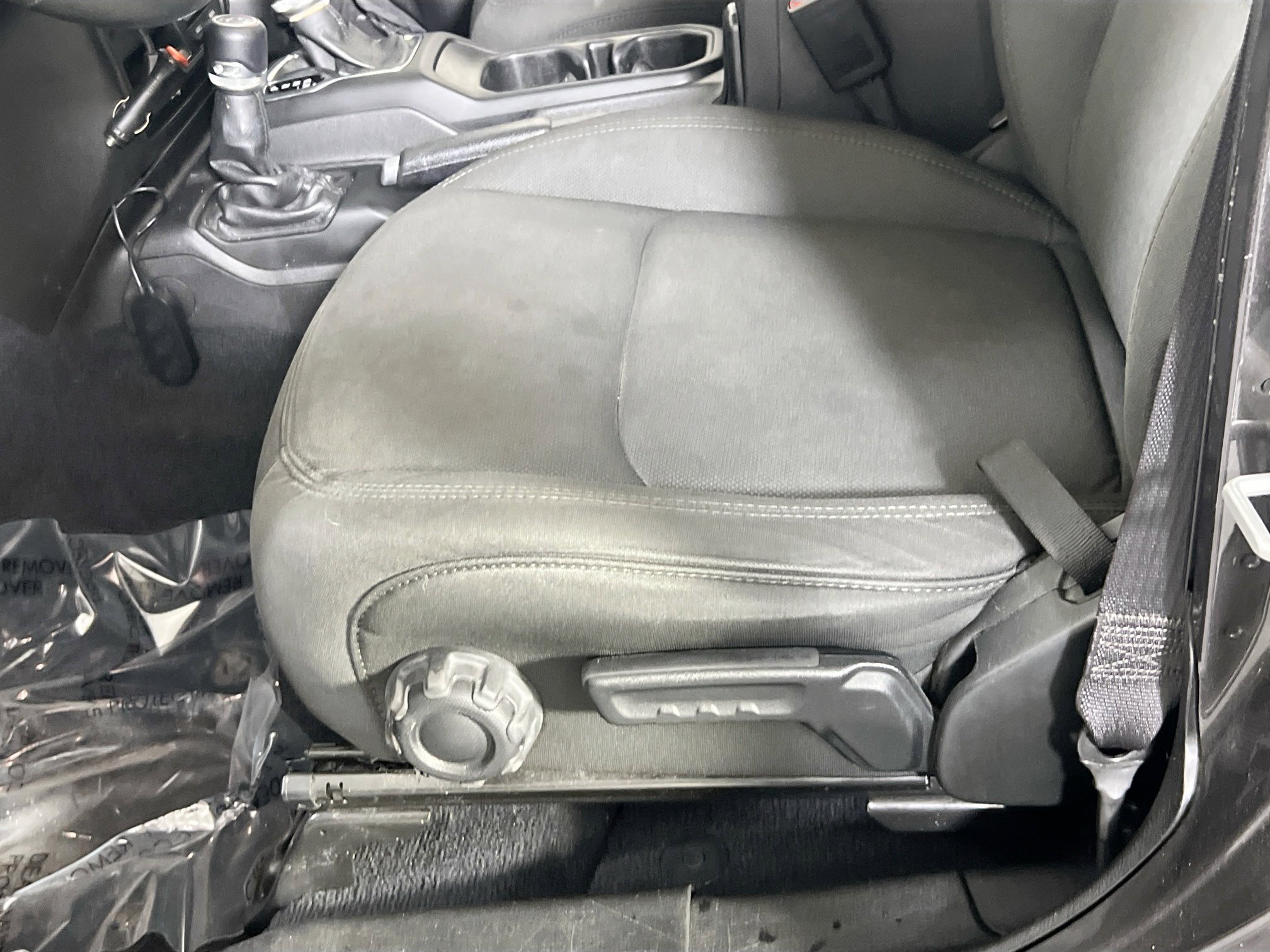 Used 2022 Jeep Gladiator Sport image 17